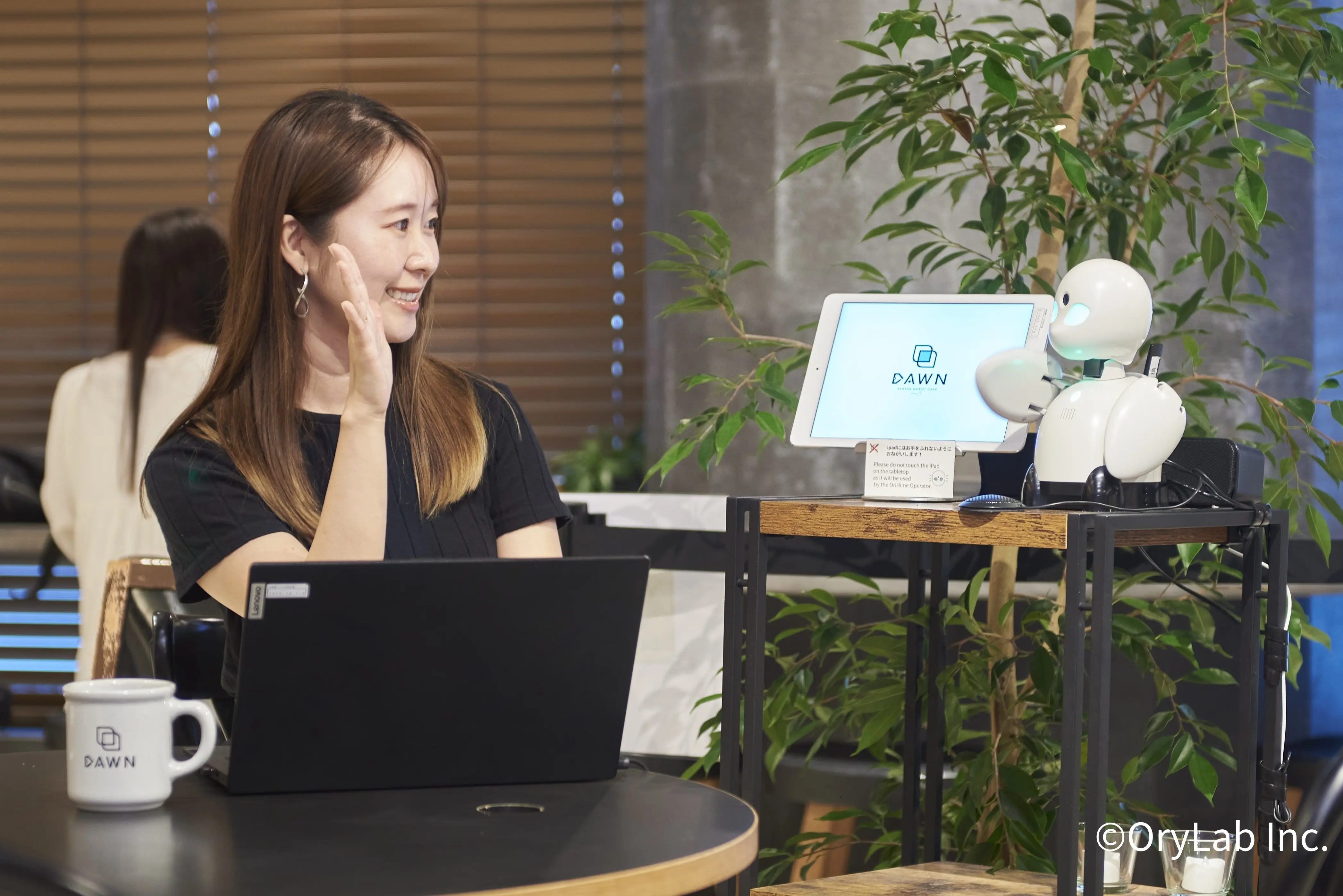 「分身ロボットOriHime」の商品写真/Avatar Robot OriHime